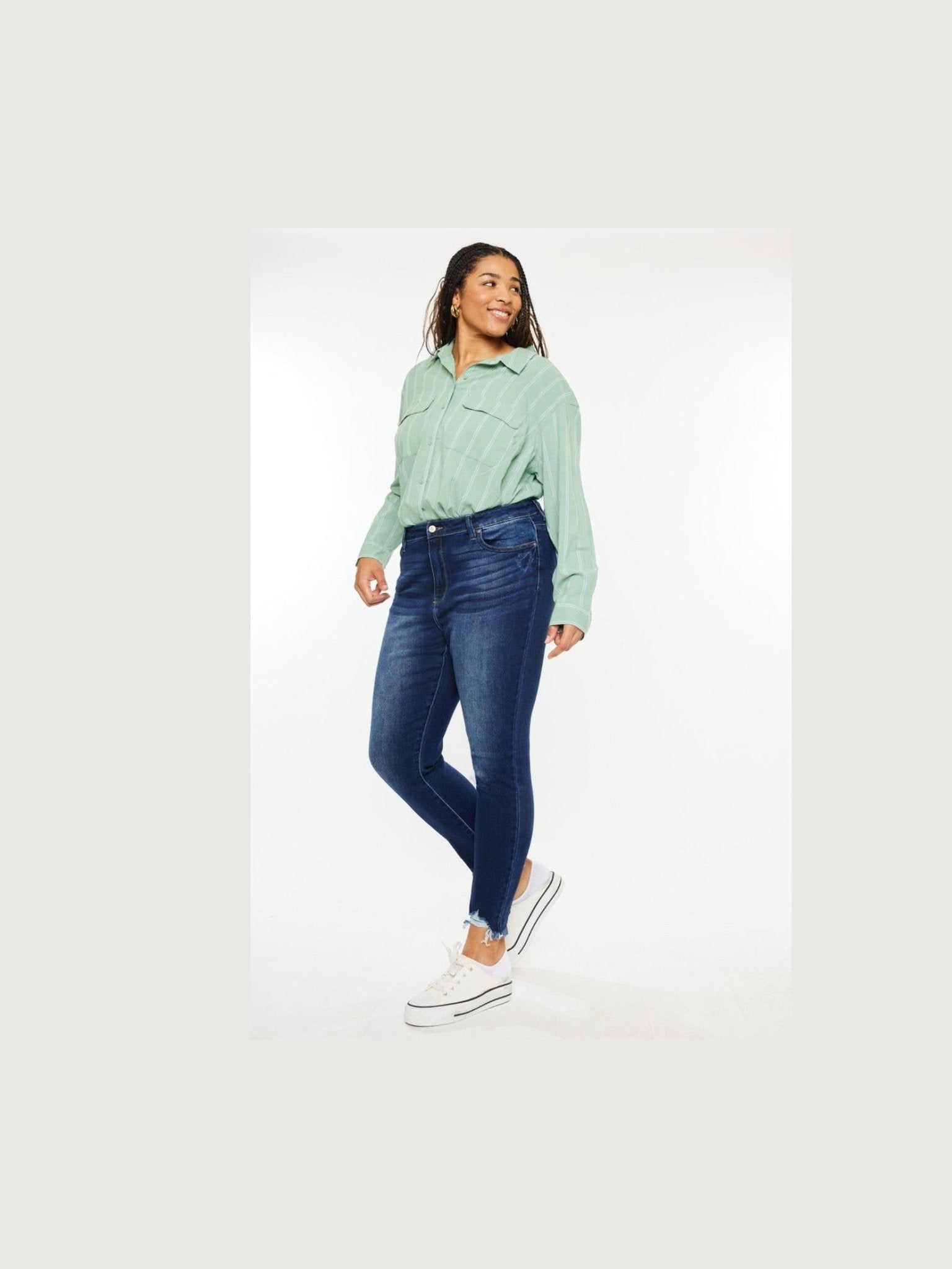 Kancan Full Size High Rise Frayed Ankle Skinny Jeans - Courbe et Compagnie