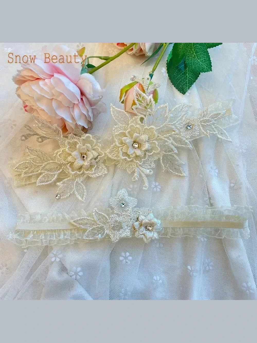 Lace Bridal Wedding Garter Set - Courbe et Compagnie