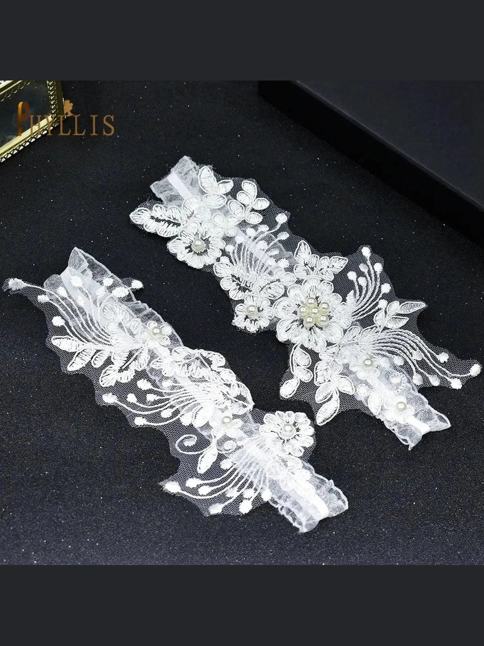Lace Bridal Wedding Garter Set - Courbe et Compagnie
