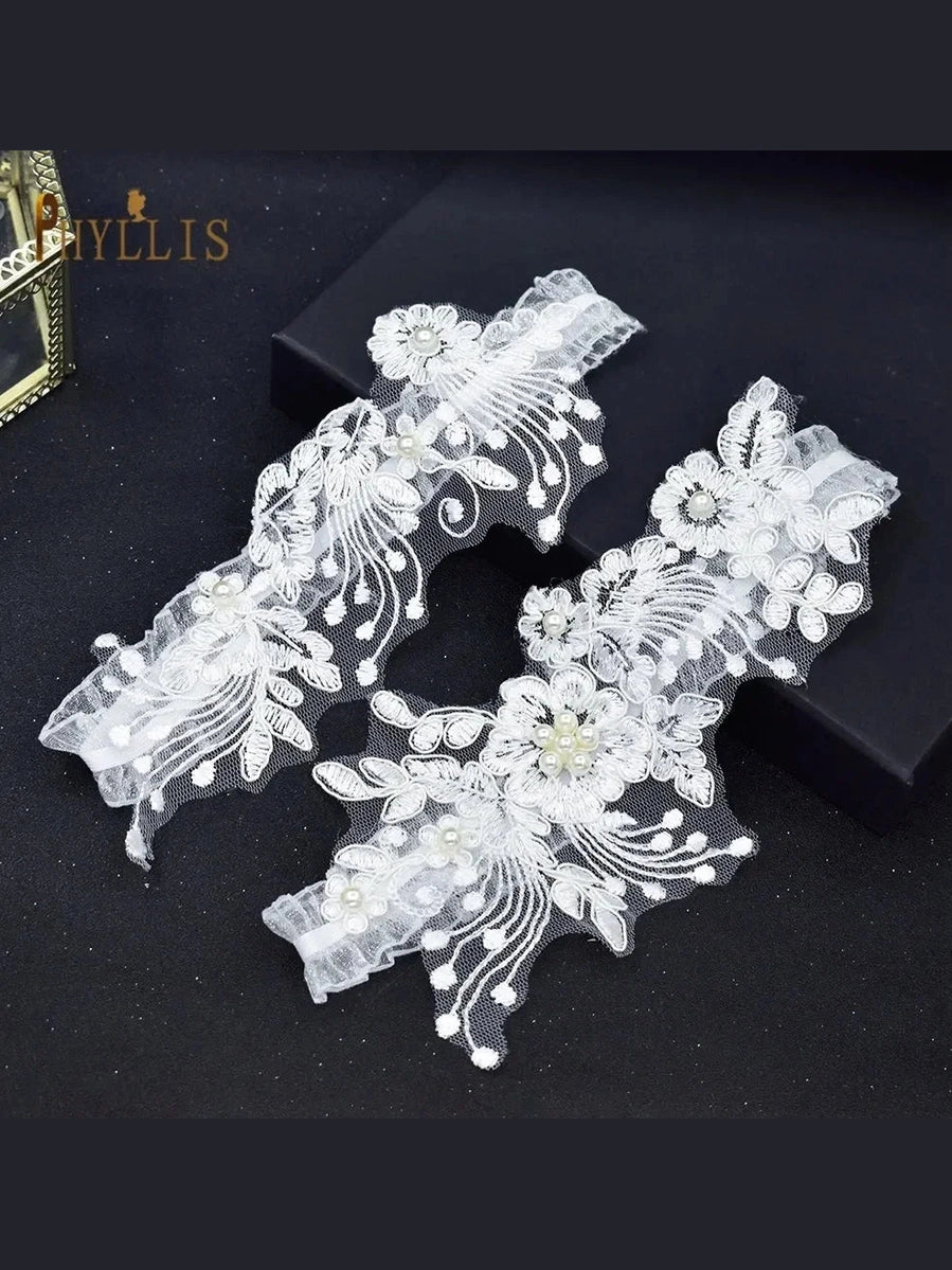 Lace Bridal Wedding Garter Set - Courbe et Compagnie