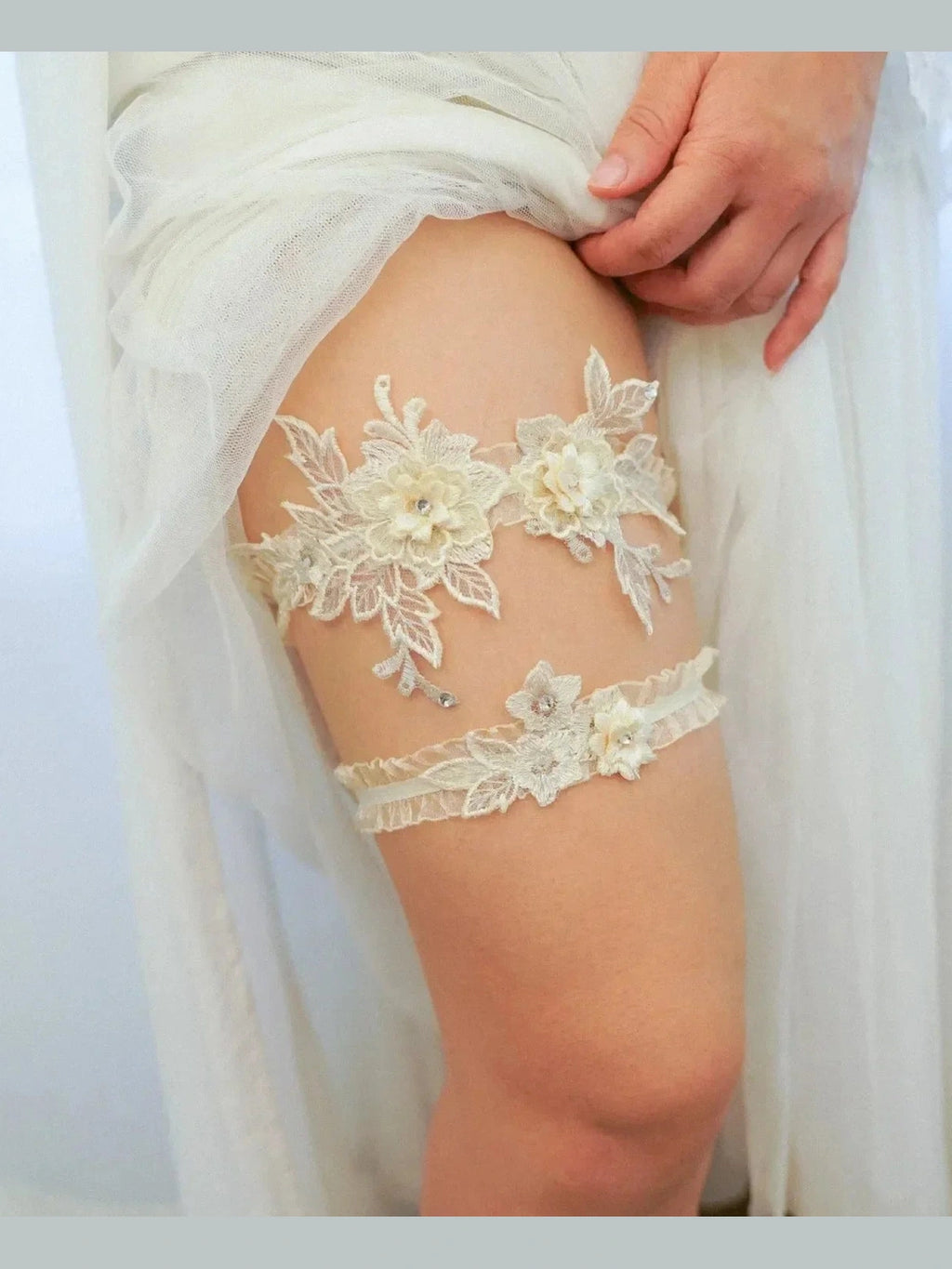 Lace Bridal Wedding Garter Set - Courbe et Compagnie