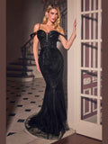 Ladivine CC496 Hollywood Glamour Gown With Modern Couture Edge - Courbe et Compagnie