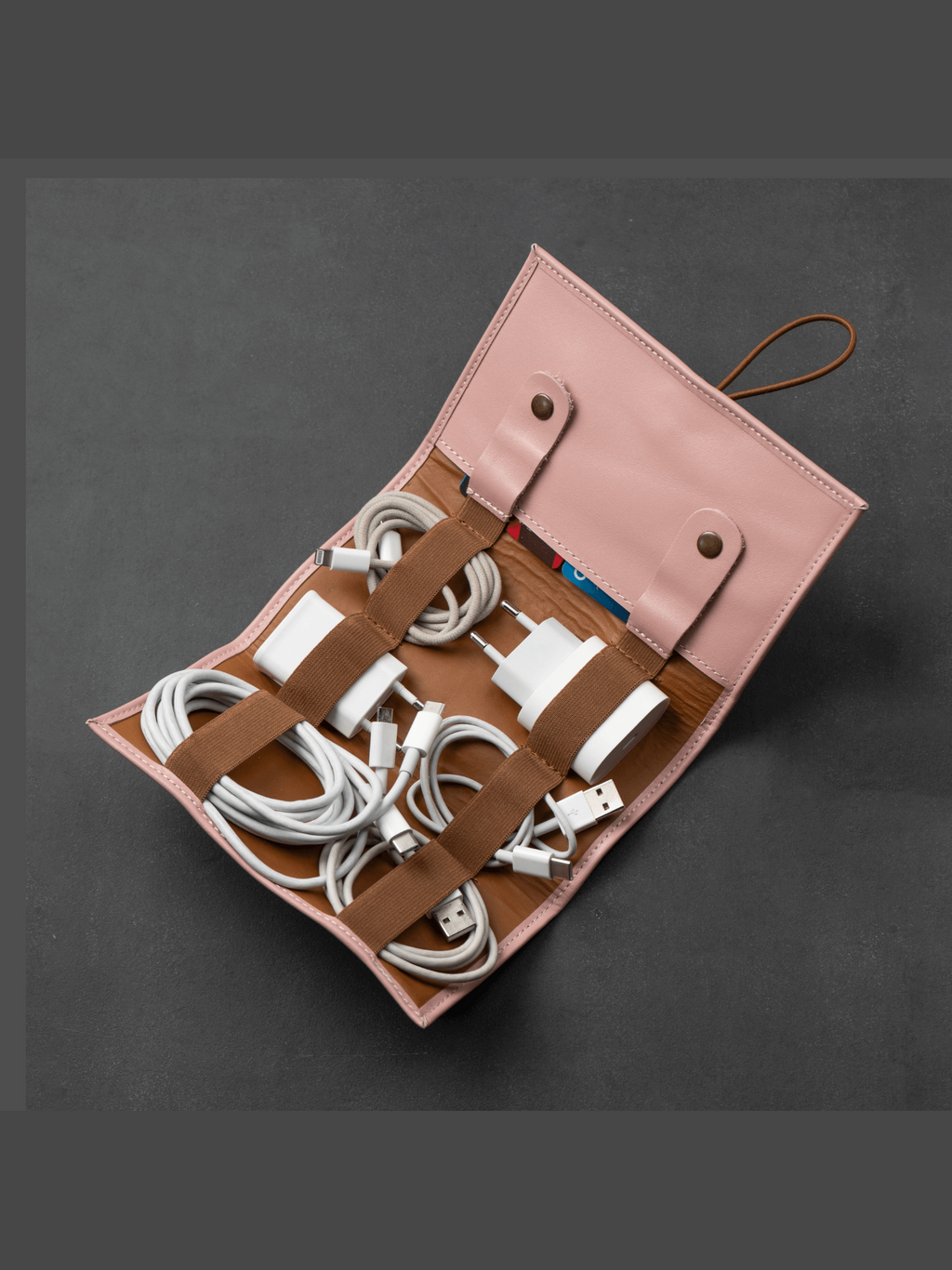 Leather Pink Travel Tech Organizer - Riverside - Courbe et Compagnie