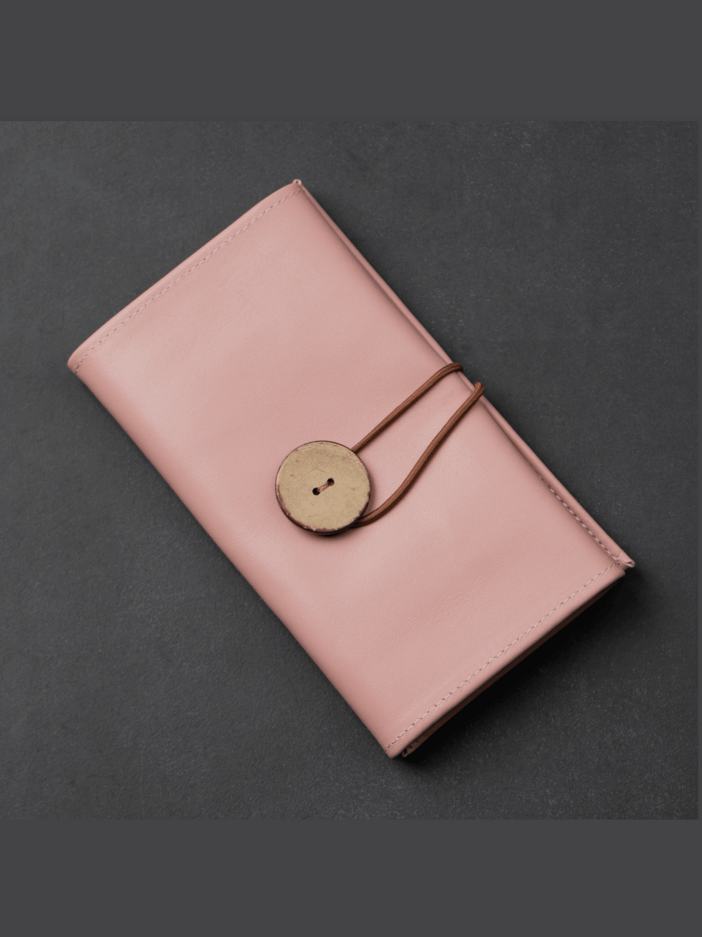 Leather Pink Travel Tech Organizer - Riverside - Courbe et Compagnie