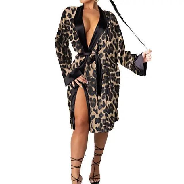 Lightweight Women Bathrobe Indoor Long Soft Cozy Sleepwear - Courbe et Compagnie