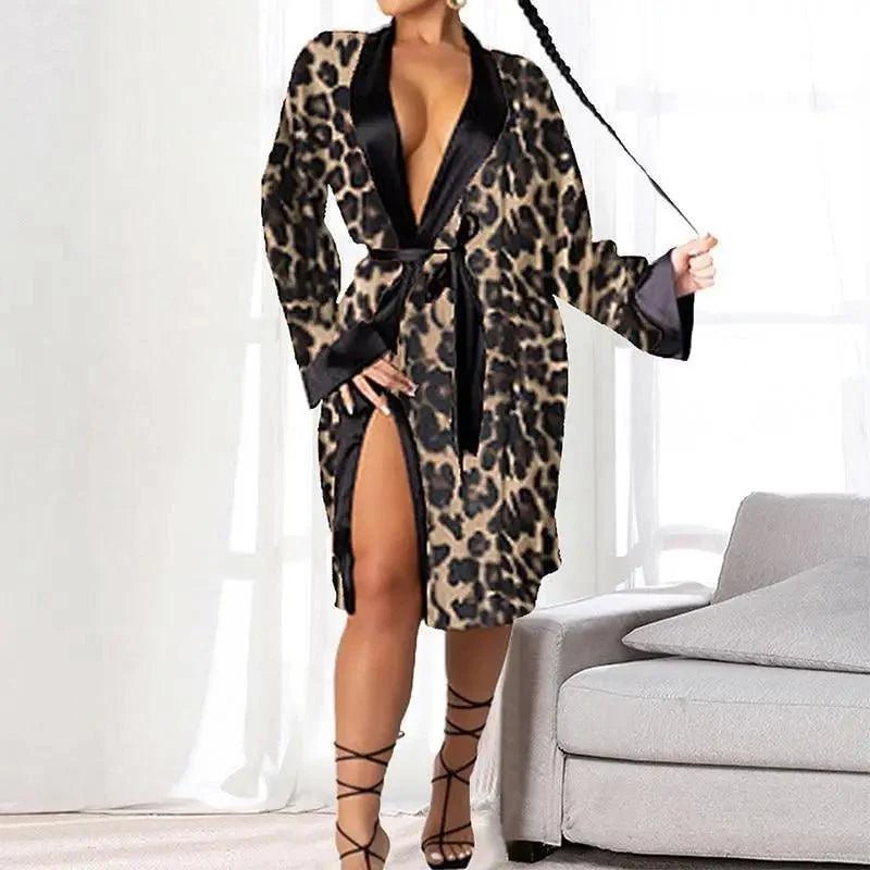 Lightweight Women Bathrobe Indoor Long Soft Cozy Sleepwear - Courbe et Compagnie