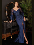 Long Bell Sleeve Lace & Satin Gown - Courbe et Compagnie