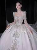 Luxurious Satin Wedding Dress EDW321 - Courbe et Compagnie
