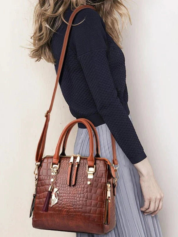 Luxury Crocodile Pattern Handbag for Women | Winter New PU Leather Tassel Shoulder Bag (Brands Design Handle Bag, Lady Purse) - Courbe et Compagnie