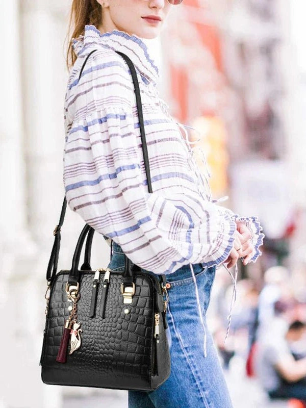 Luxury Crocodile Pattern Handbag for Women | Winter New PU Leather Tassel Shoulder Bag (Brands Design Handle Bag, Lady Purse) - Courbe et Compagnie