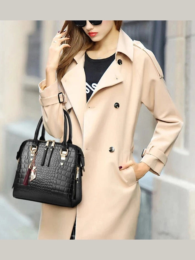 Luxury Crocodile Pattern Handbag for Women | Winter New PU Leather Tassel Shoulder Bag (Brands Design Handle Bag, Lady Purse) - Courbe et Compagnie