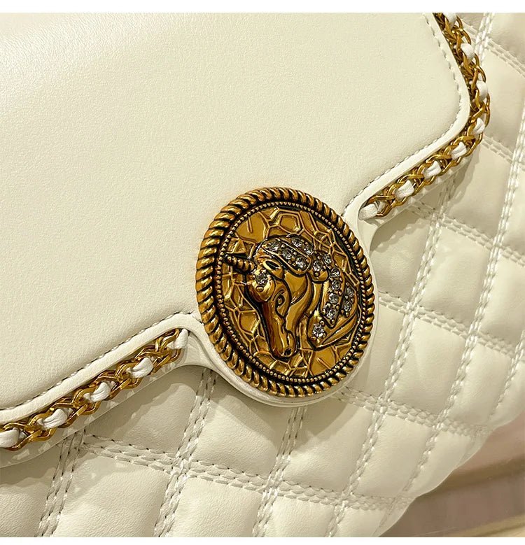 Luxury Genuine Leather Chain Shoulder Bag for Women | New Designer Large Capacity Underarm Handbag (Diamond Lattice) - Courbe et Compagnie
