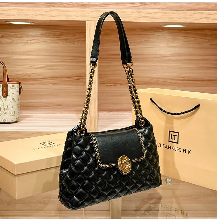 Luxury Genuine Leather Chain Shoulder Bag for Women | New Designer Large Capacity Underarm Handbag (Diamond Lattice) - Courbe et Compagnie
