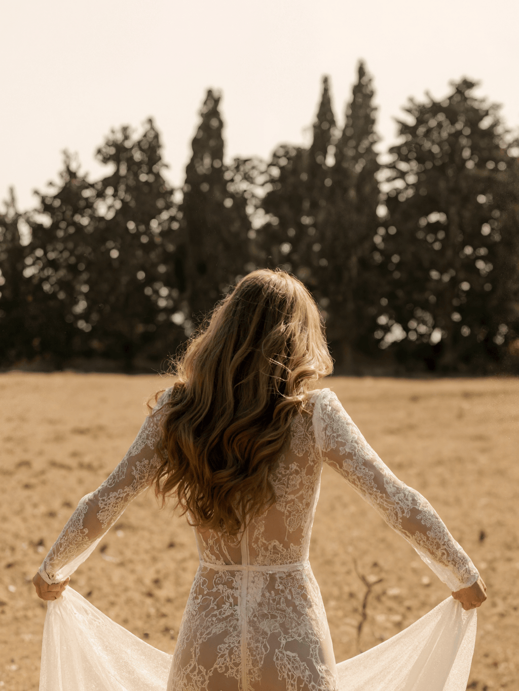 Luxury Long Sleeve Lace Sheer Robe Dress — Bridal Getting Ready & Boudoir Gown - Courbe et Compagnie