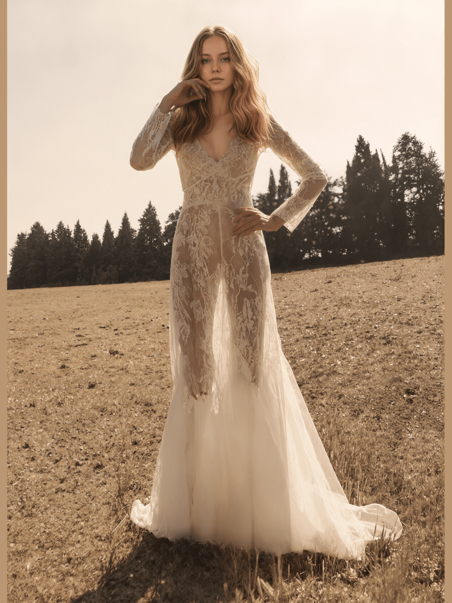 Luxury Long Sleeve Lace Sheer Robe Dress — Bridal Getting Ready & Boudoir Gown - Courbe et Compagnie