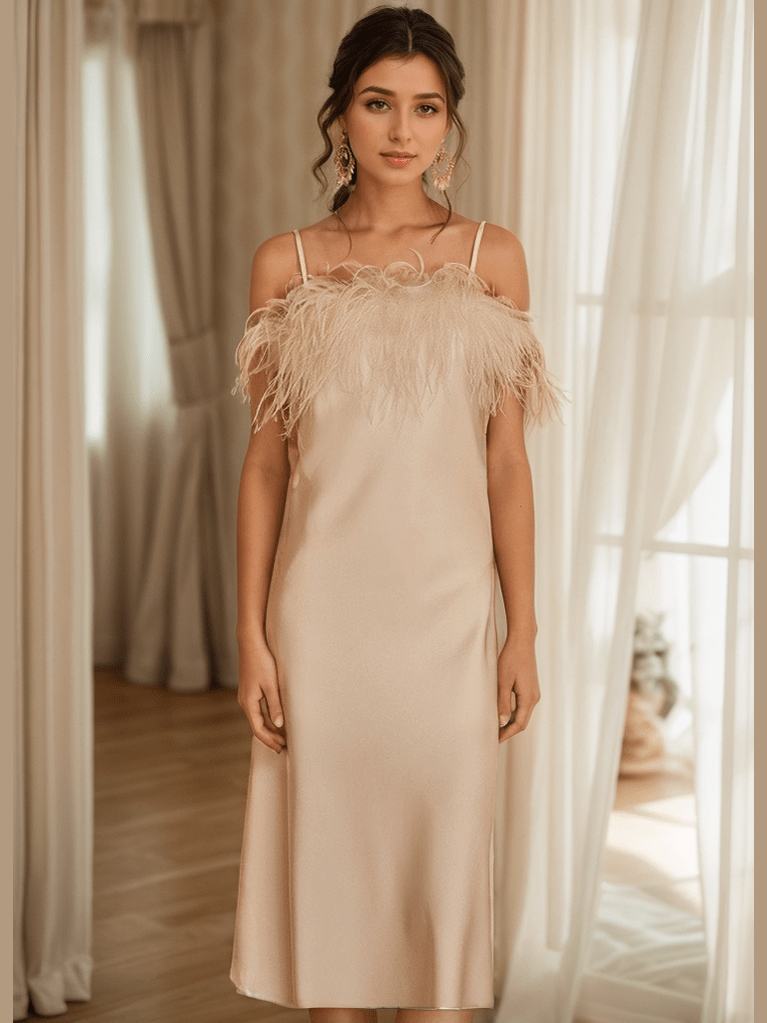 Luxury Ostrich Feather Silky Satin Long Nightgown - Courbe et Compagnie