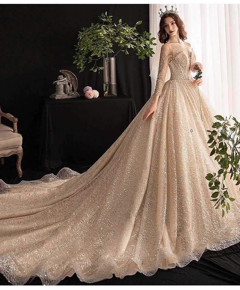 Luxury Shiny Wedding Dress with Long Sleeves ED675 - Courbe et Compagnie