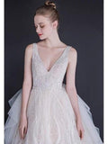 Luxury Wedding Dress Backless with Pearl Beads - Courbe et Compagnie