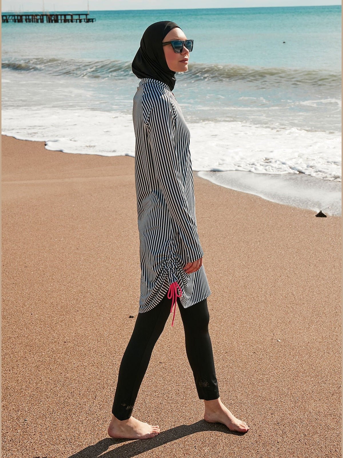Lycra Black Burkini Modest Swimwear M2488 - Courbe et Compagnie