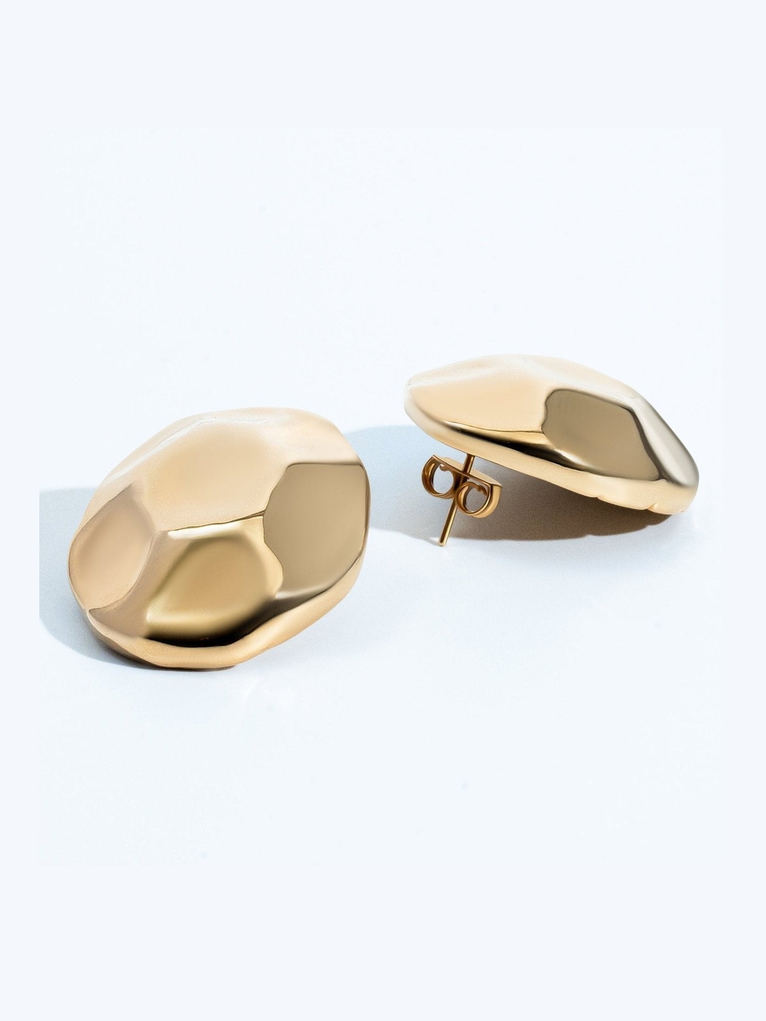Mayara Sculptural Dome Drop Earrings - Courbe et Compagnie