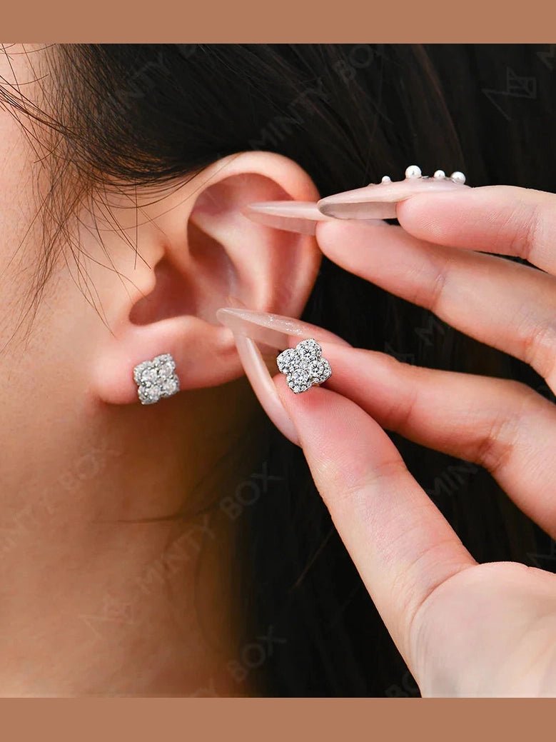 MINTYBOX S925 Silver D/VVS1 Moissanite Stud Earrings for Women Clover Lab Diamond Earring 1.054ctw Luxury Wedding Fine Jewelry - Courbe et Compagnie