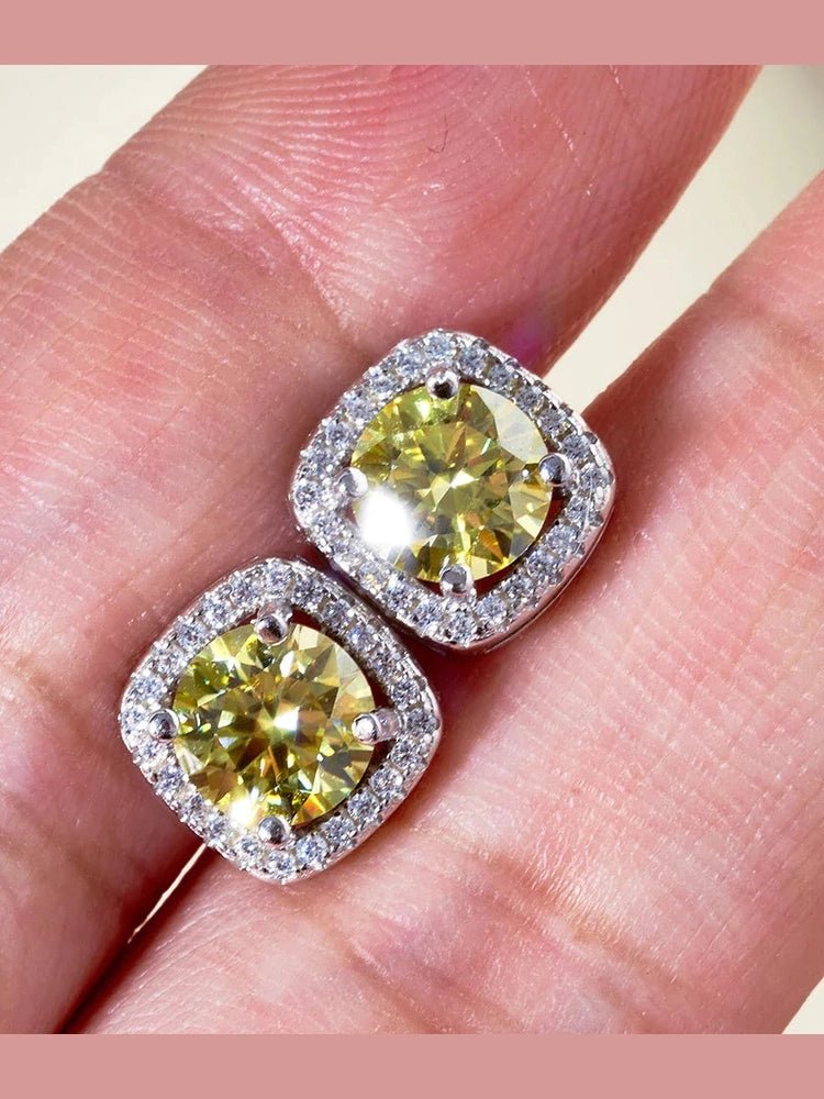 Moissanite Stud Earrings 925 Sterling Silver Round Cut Classic Women's Jewelry - Courbe et Compagnie