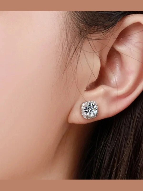 Moissanite Stud Earrings 925 Sterling Silver Round Cut Classic Women's Jewelry - Courbe et Compagnie