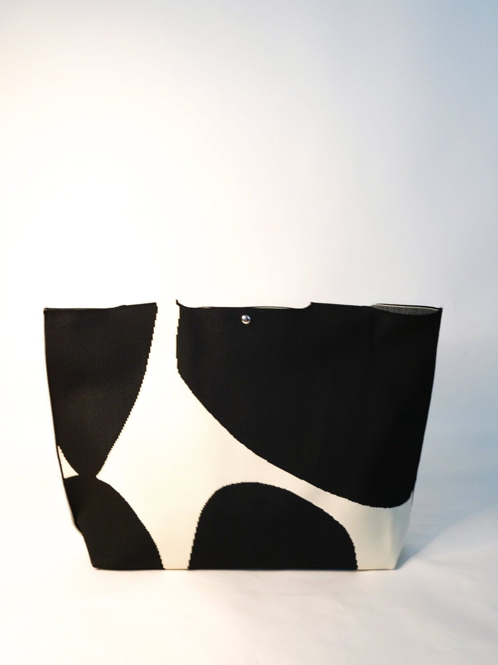 MOOdy Black Signature Tote - Courbe et Compagnie