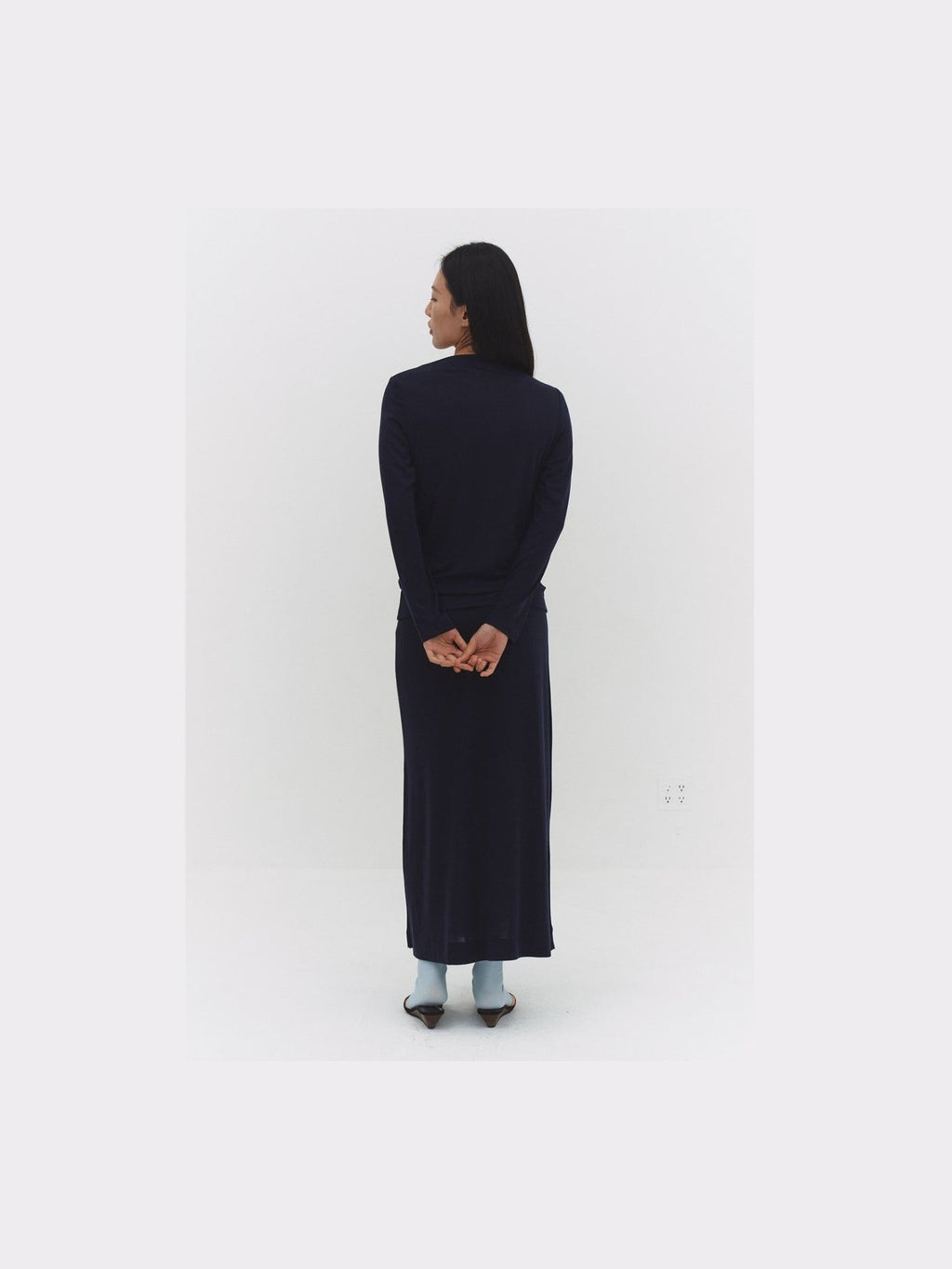 NARAE LONG SLEEVE TOP IN NAVY - Courbe et Compagnie