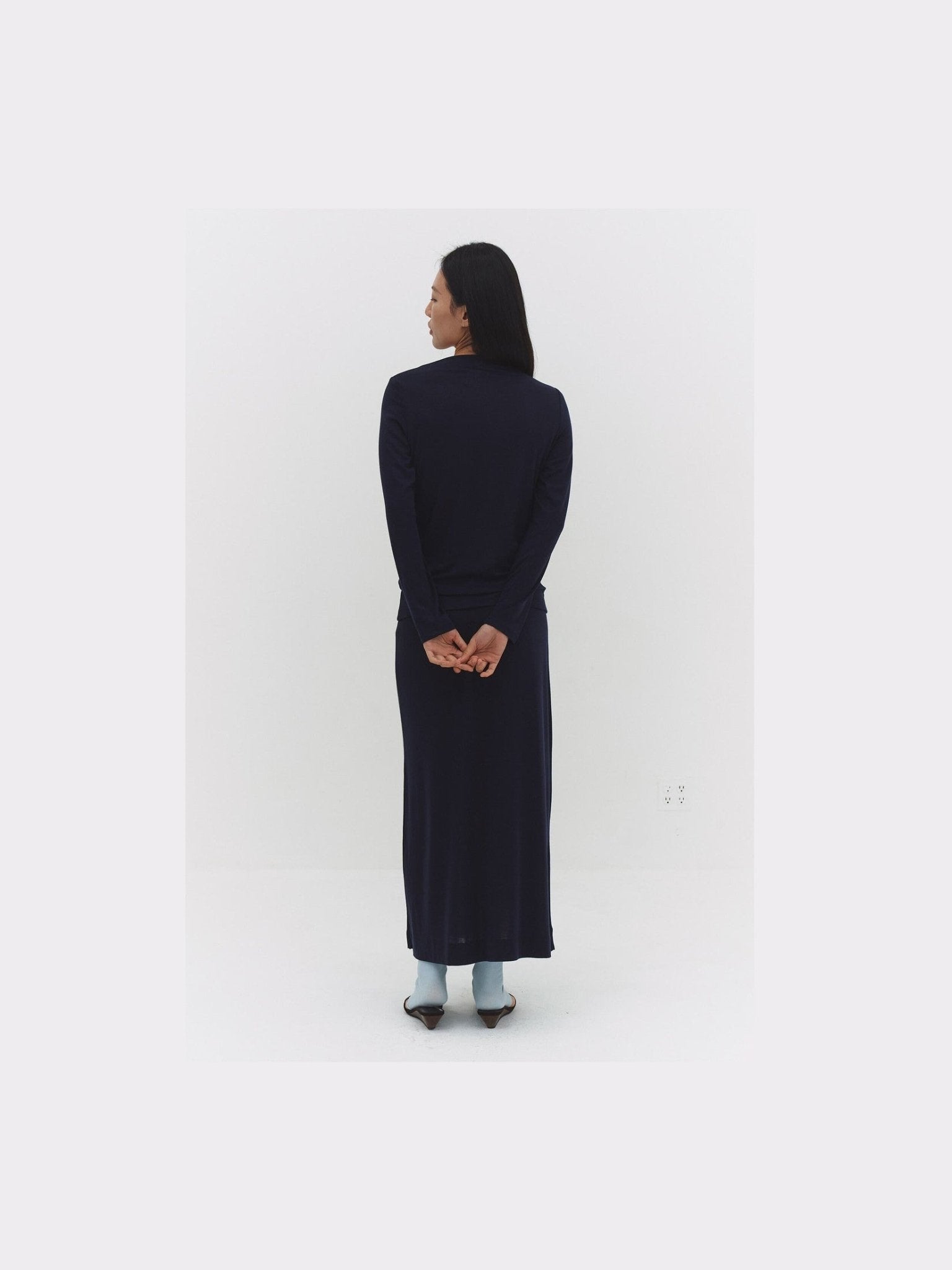 NARAE LONG SLEEVE TOP IN NAVY - Courbe et Compagnie