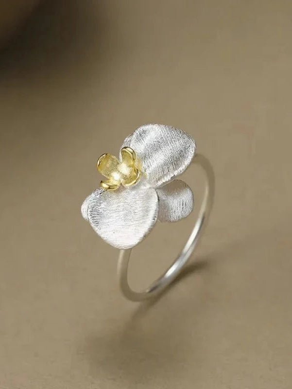 Orchid Flower Ring - Courbe et Compagnie