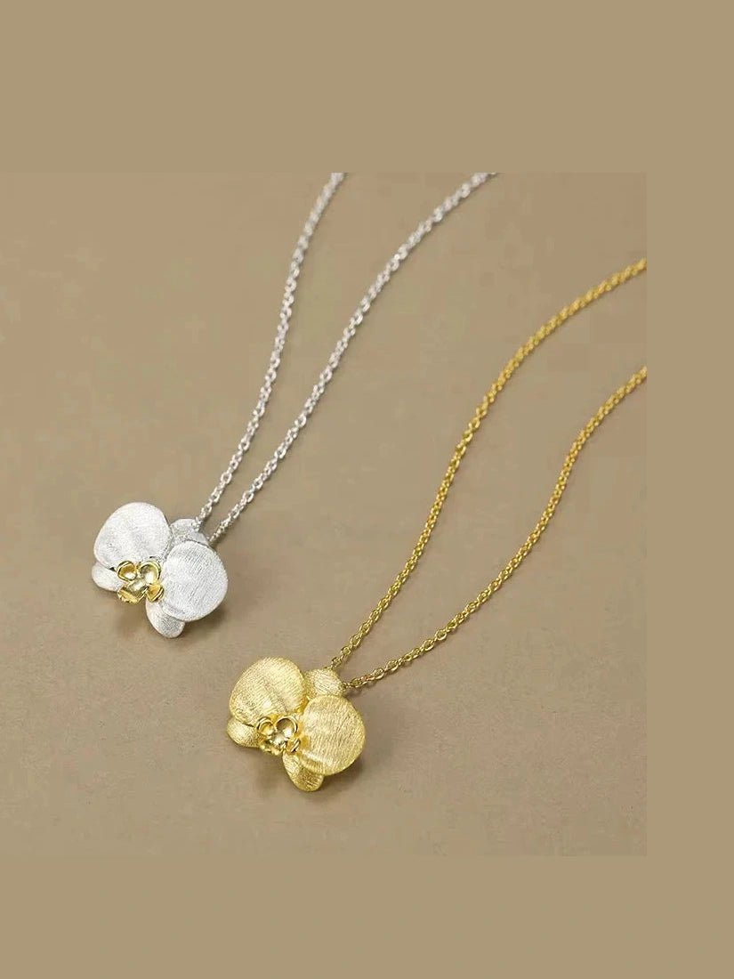 Orchid Pendant Necklace - Courbe et Compagnie