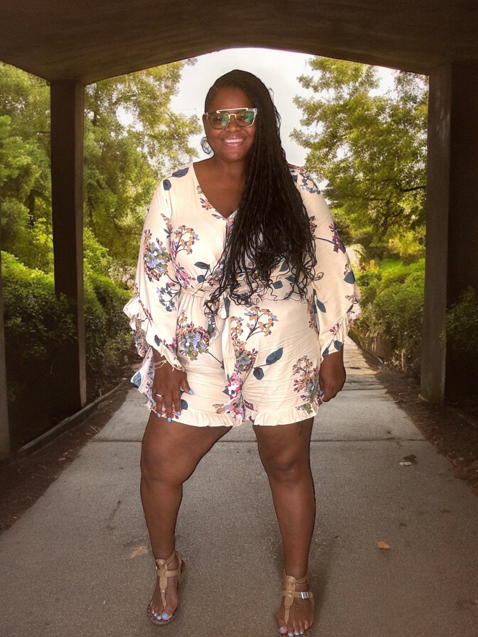 Playful Floral Plus Size Romper - Courbe et Compagnie