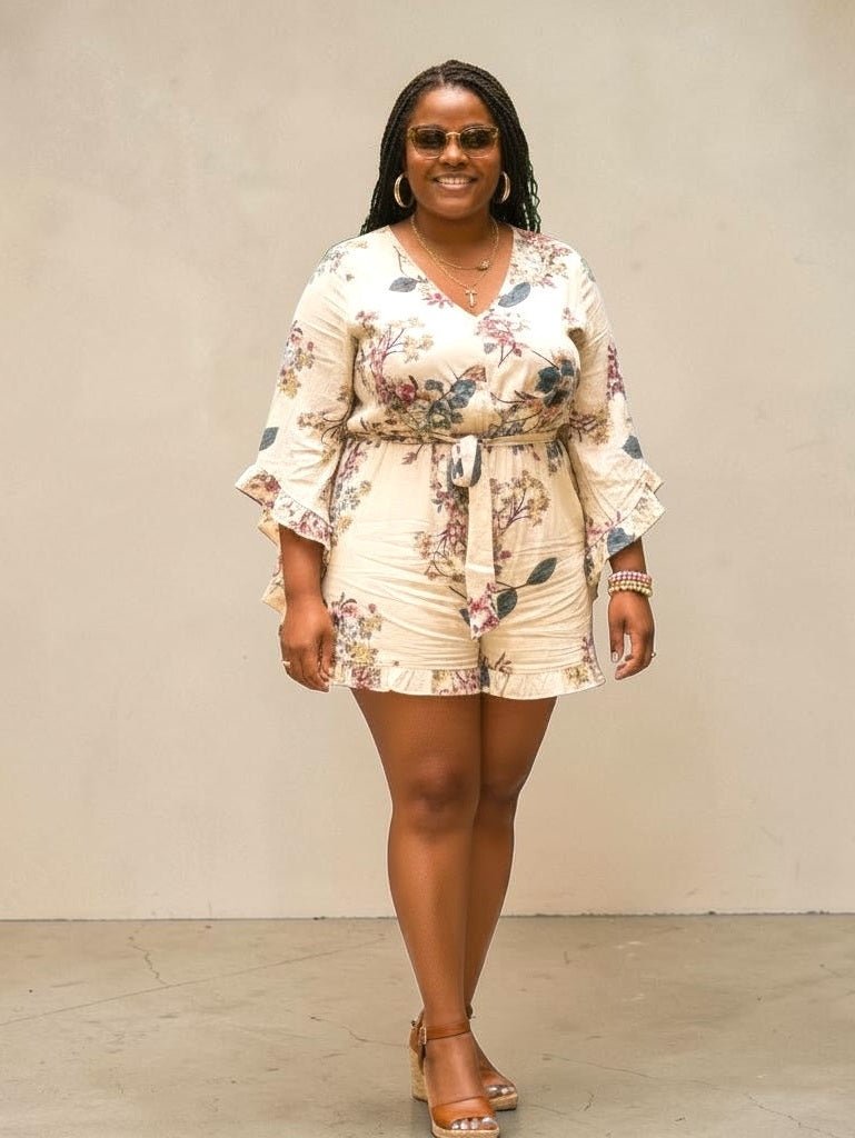 Playful Floral Plus Size Romper - Courbe et Compagnie