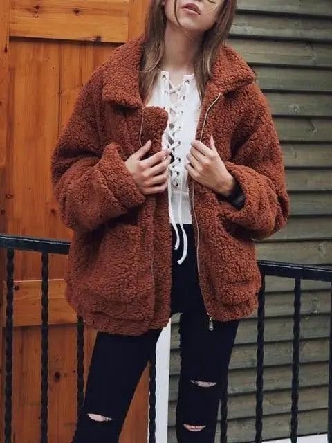 Plus Size Faux Fur Teddy Coat – Cozy Zip-Up Plush Jacket in 9 Colors - Courbe et Compagnie