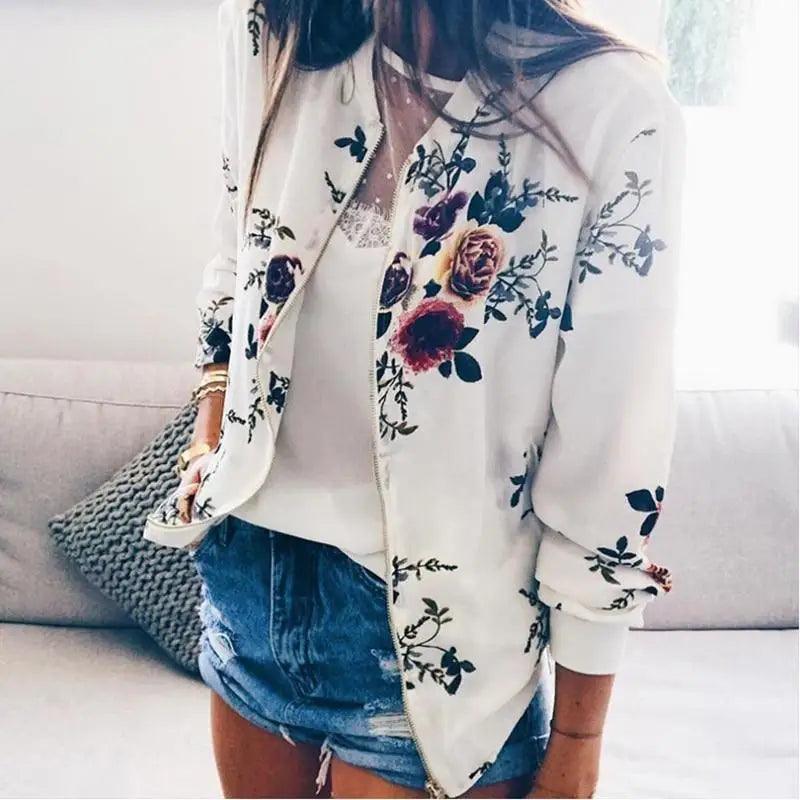 Plus Size Floral Print Bomber Jacket – Vintage-Inspired Zip-Up Outerwear - Courbe et Compagnie