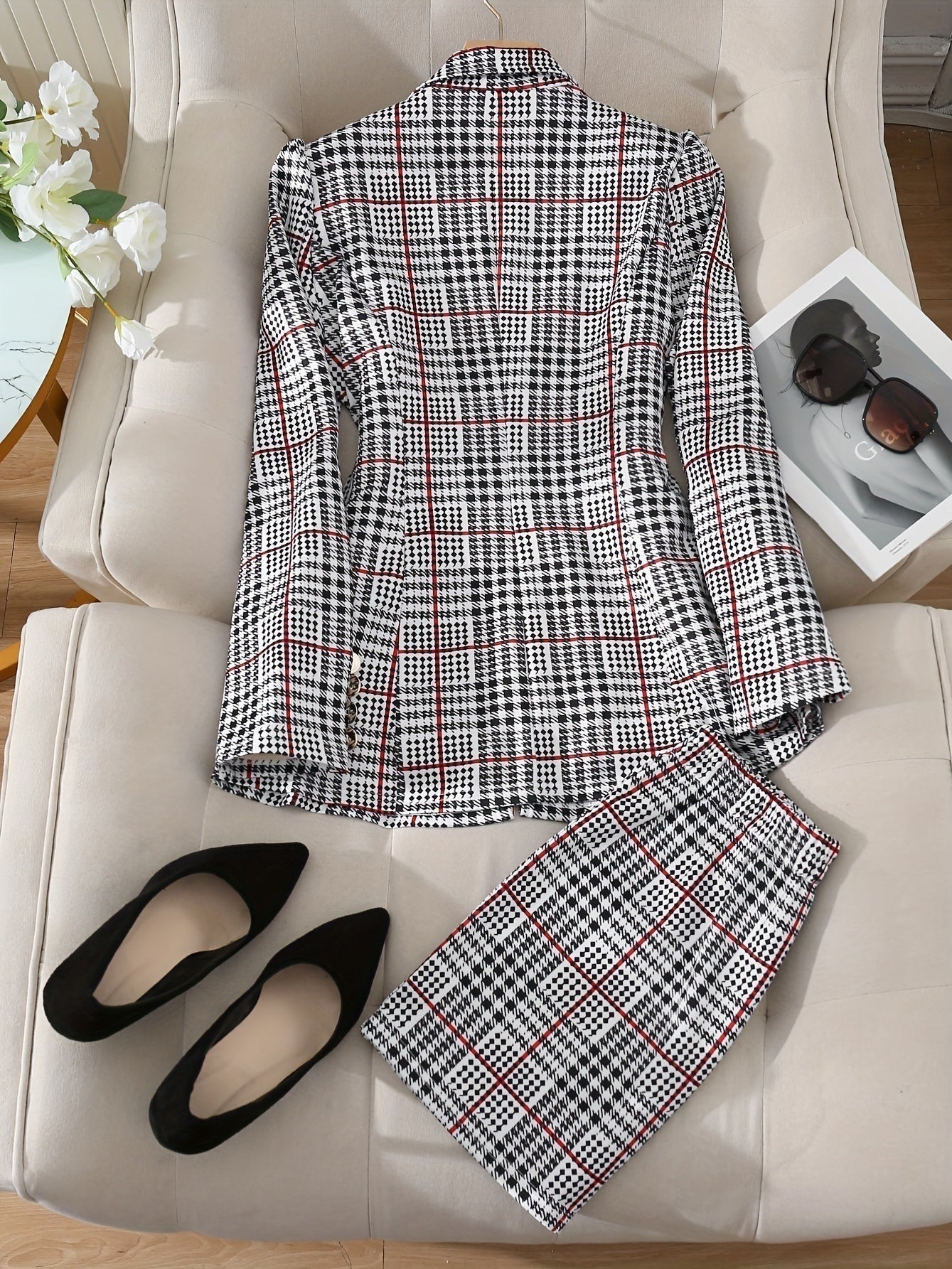 Plus Size Plaid Skirt Suit for Women – Two-Piece Blazer and High Waist Skirt Set - Courbe et Compagnie