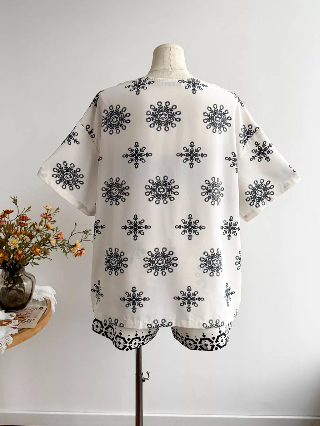 Plus Size Printed Open Front Cardigan and Shorts Set - Courbe et Compagnie