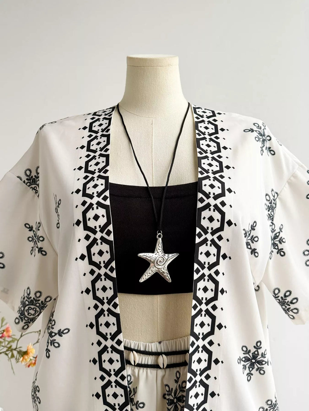 Plus Size Printed Open Front Cardigan and Shorts Set - Courbe et Compagnie
