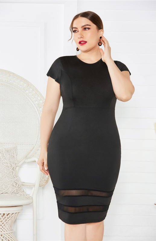 Plus Size Solid Color Deep V-Neck Bodycon Dress — Black & White - Courbe et Compagnie