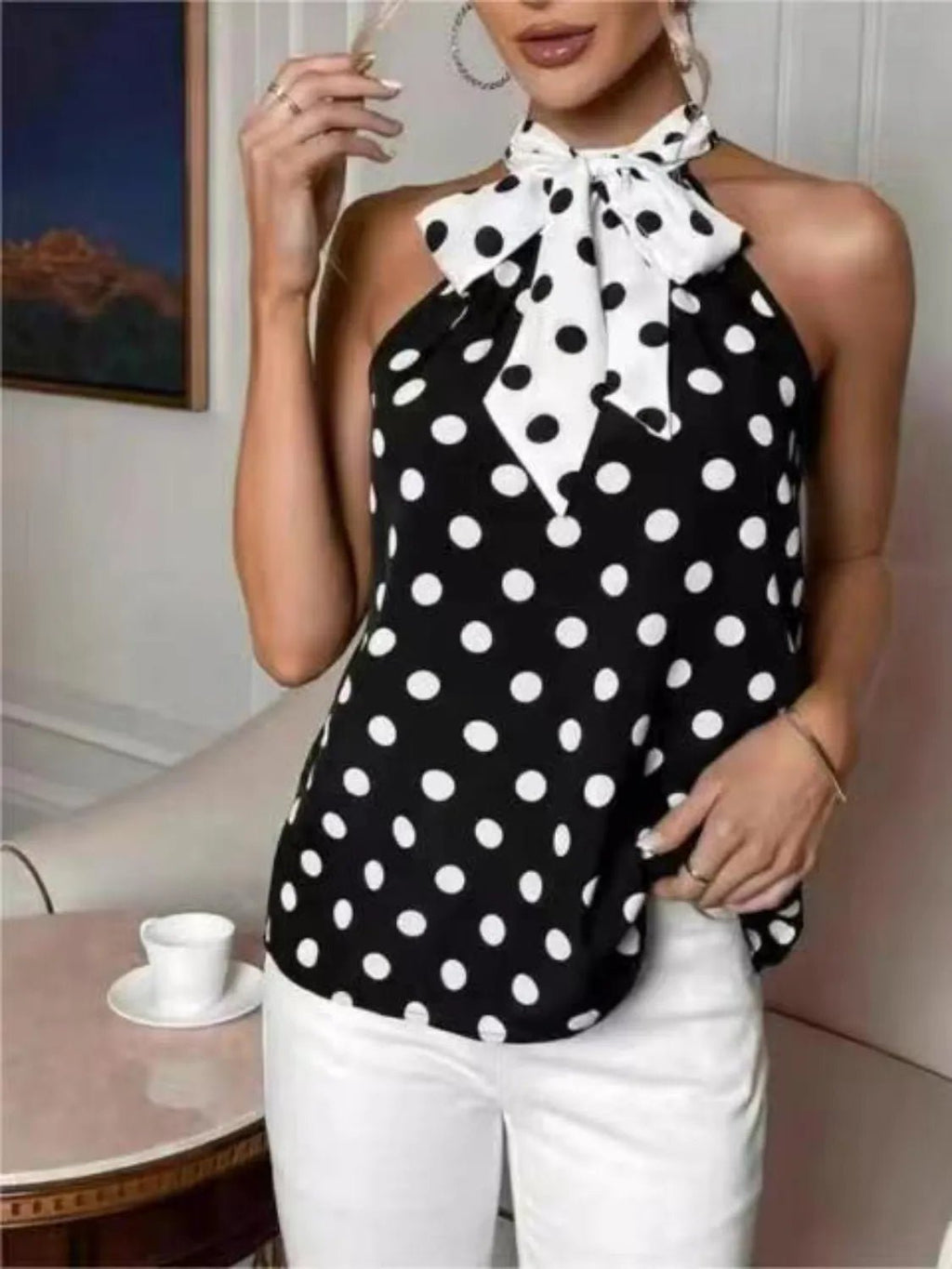 Polka Dot Tie Front Cami - Courbe et Compagnie
