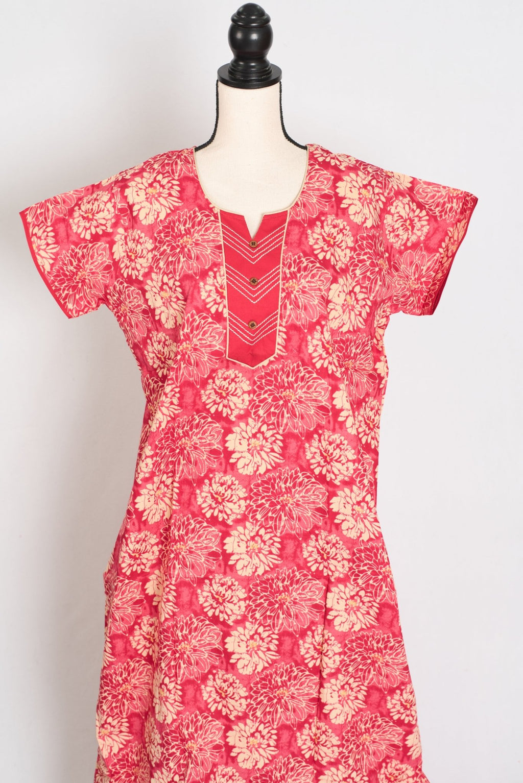 Printed Pink Women Indian Cotton Nighty in Regular Size - Courbe et Compagnie