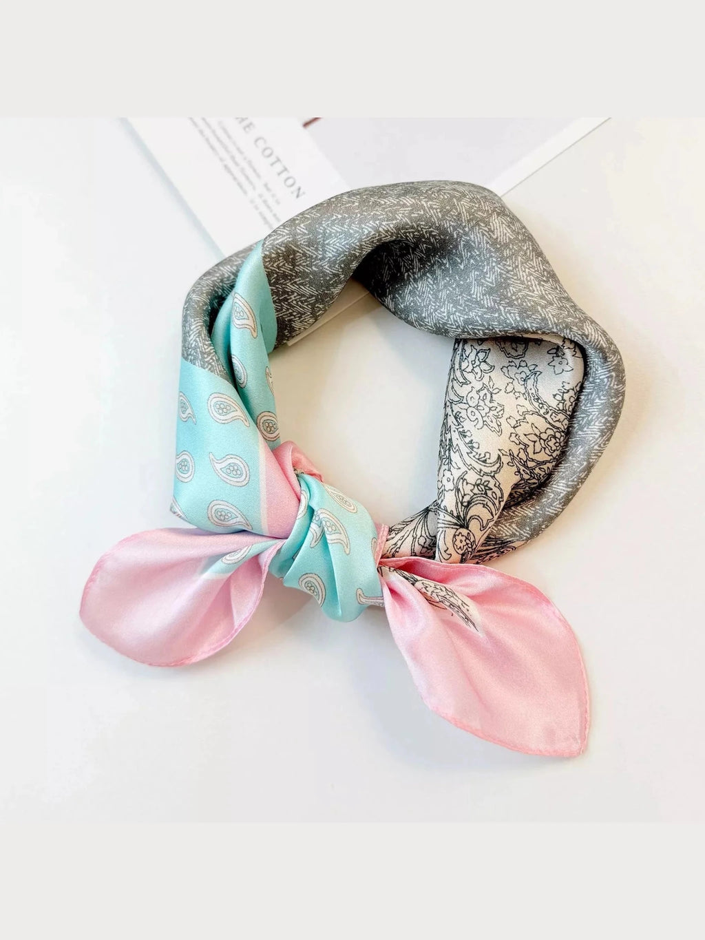 Printed Silk Square Scarf - Courbe et Compagnie