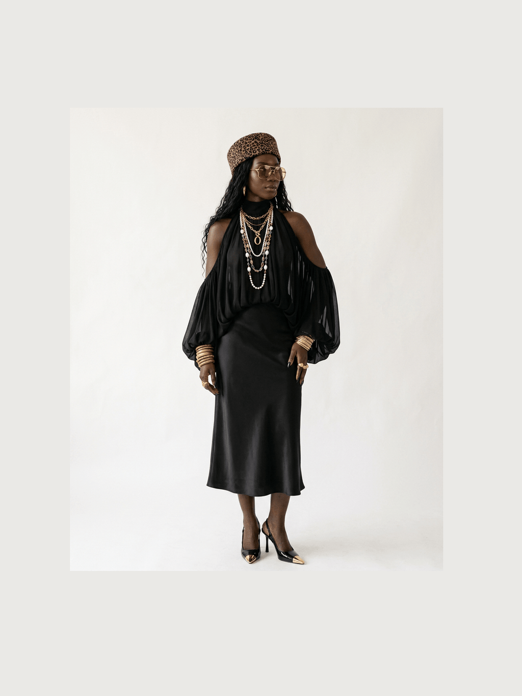 Radiant Loose Halter Blouse - Courbe et Compagnie
