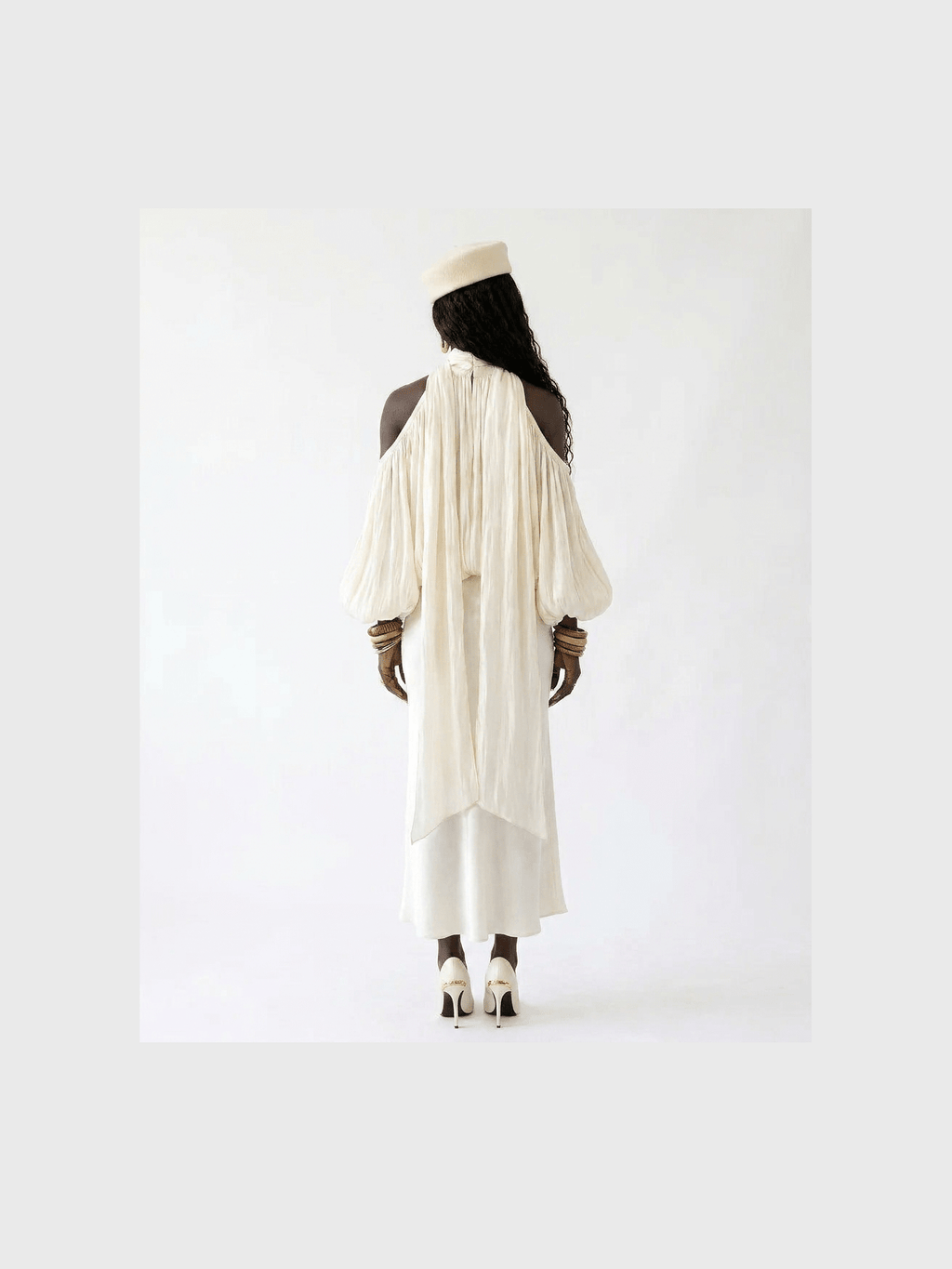 Radiant Loose Halter Blouse - Courbe et Compagnie