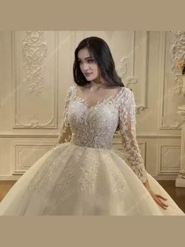 Regal Sparkle Ball Gown Bridal Dress EDW232 - Courbe et Compagnie