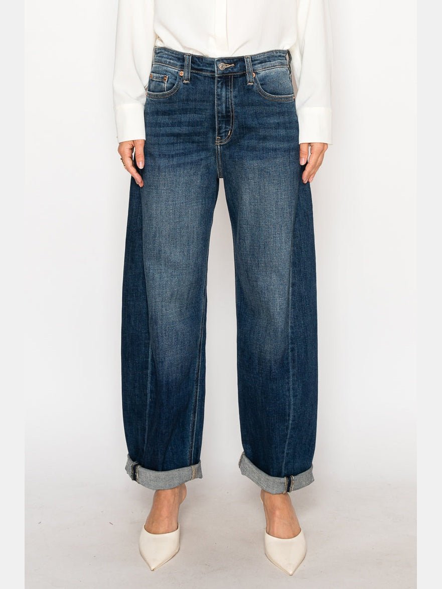 Relaxed Tapered Dark Wash Barrel Jeans - Courbe et Compagnie