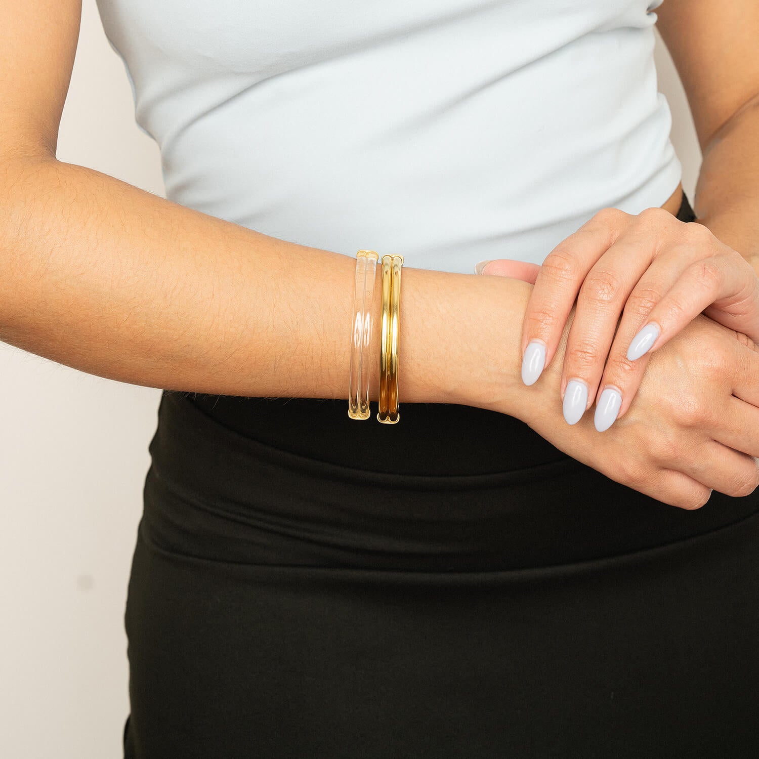 Ridge Lucite Hinge Bangle - Courbe et Compagnie