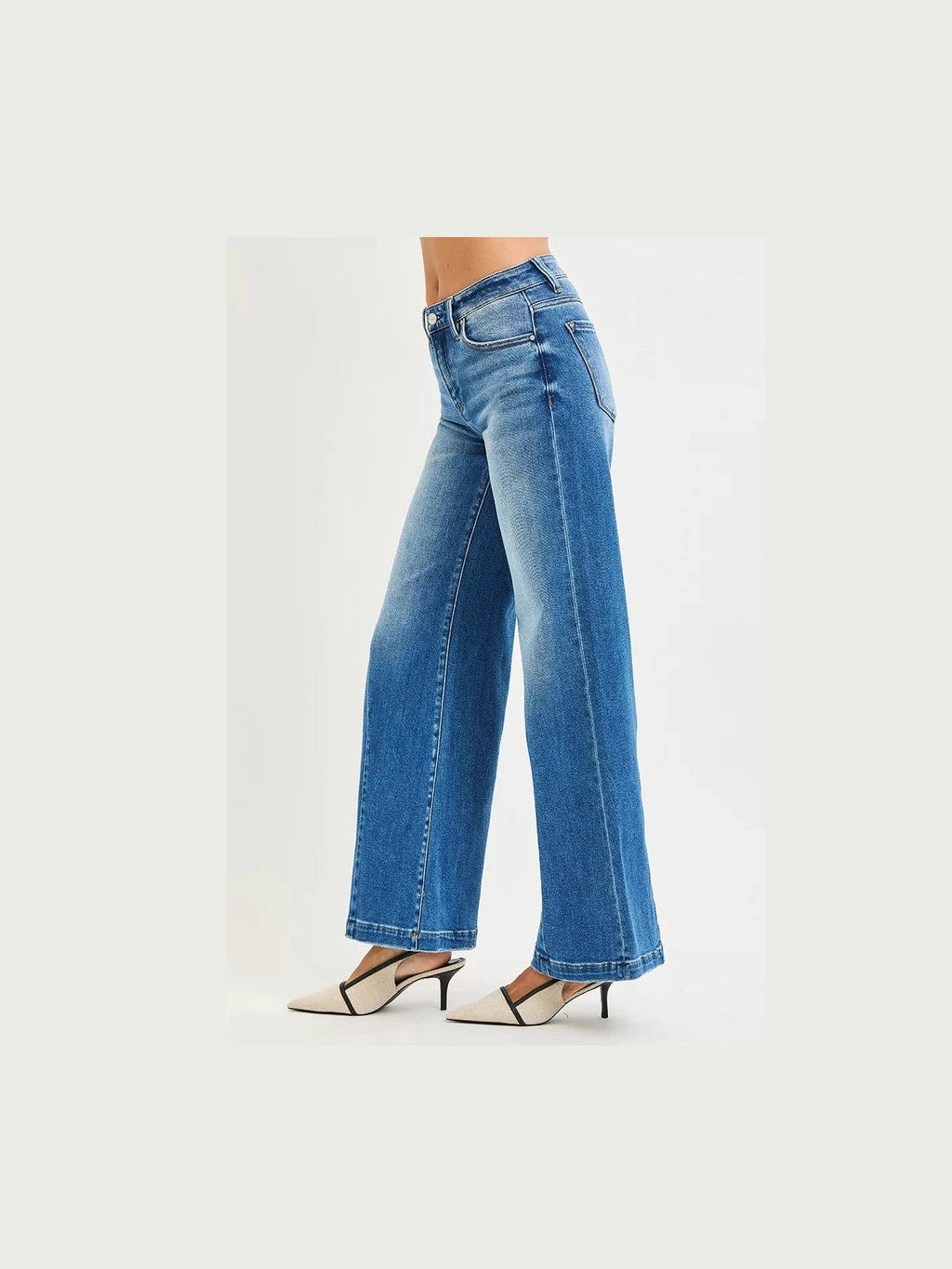 RISEN Full Size Mid Rise Wide Leg Jeans with Flared Look Plus Size - Courbe et Compagnie