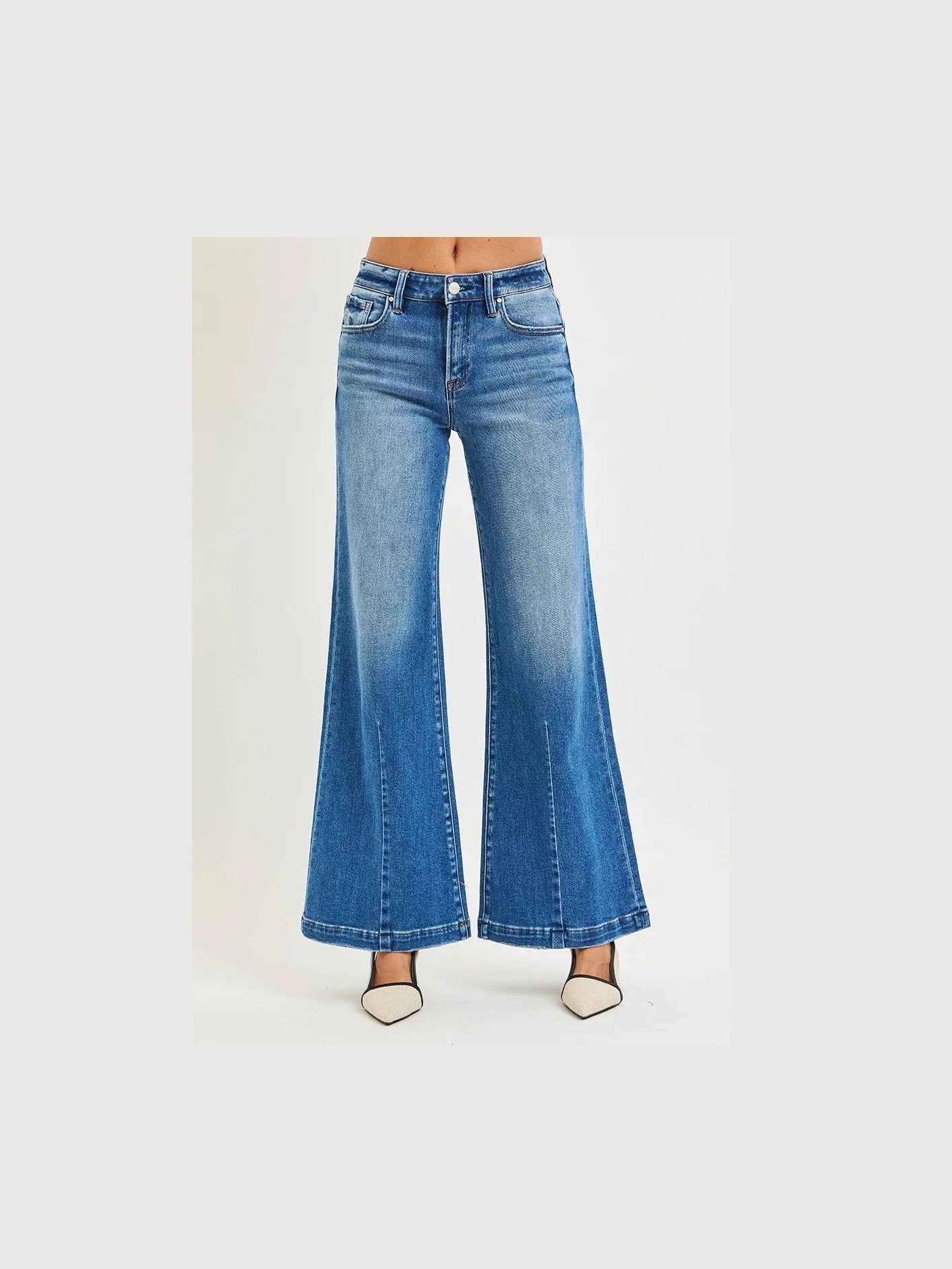 RISEN Full Size Mid Rise Wide Leg Jeans with Flared Look Plus Size - Courbe et Compagnie